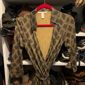Chic Diane von Furstenburg Wrap Dress size 6